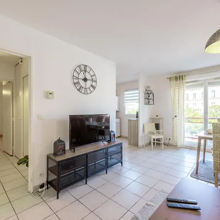 Chic Avec Parking Au Centre-ville アパート *