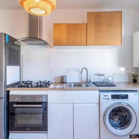 Appartement Chic Avec Parking Au Centre-ville