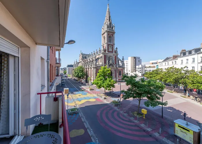 아파트 Chic Avec Parking Au Centre-ville