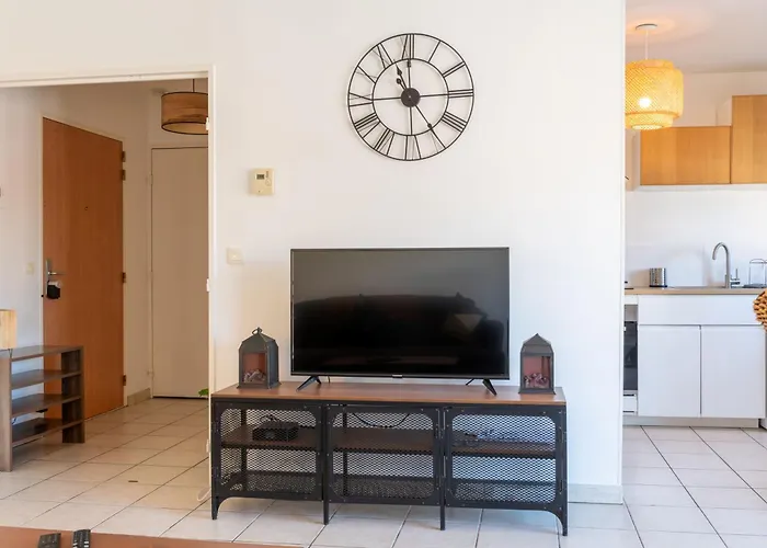 아파트 Chic Avec Parking Au Centre-ville 루앙